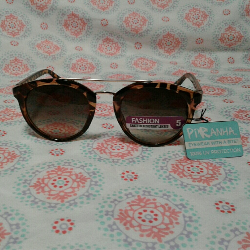 Piranha 'Cosmo' Sunglasses